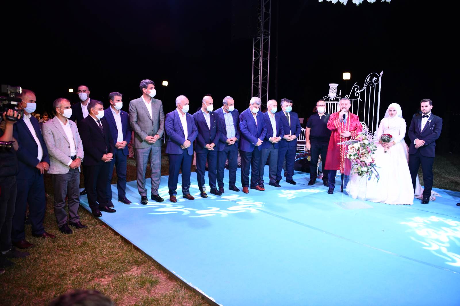 Oğlunu evlendirdiği nikah tepki çeken vekil kendini savundu: Pişman değilim,oğlumu evlendirdim