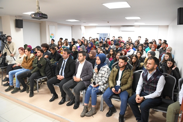 Tuzla Belediyesi Gençlik Merkezi öğrencilerinden YKS'de büyük başarı!