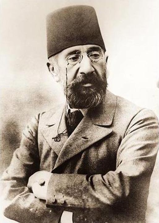 Osman Hamdi Bey kimdir? Kaplumbağa Terbiyecisi kimin eseri? 