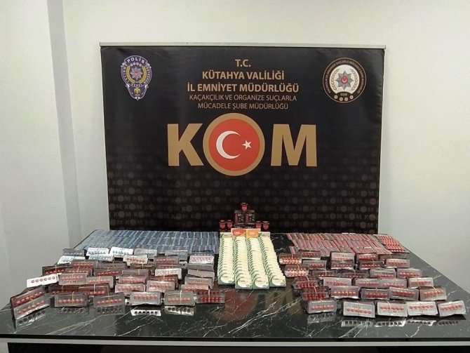 Cinsel içerikli 5 bin 218 adet hap ele geçirildi