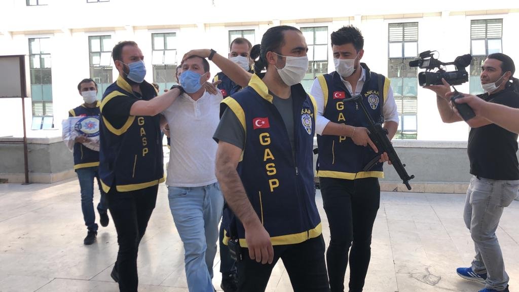 Ankara'da bankadan 4 milyon lira çalan görevli yakalandı