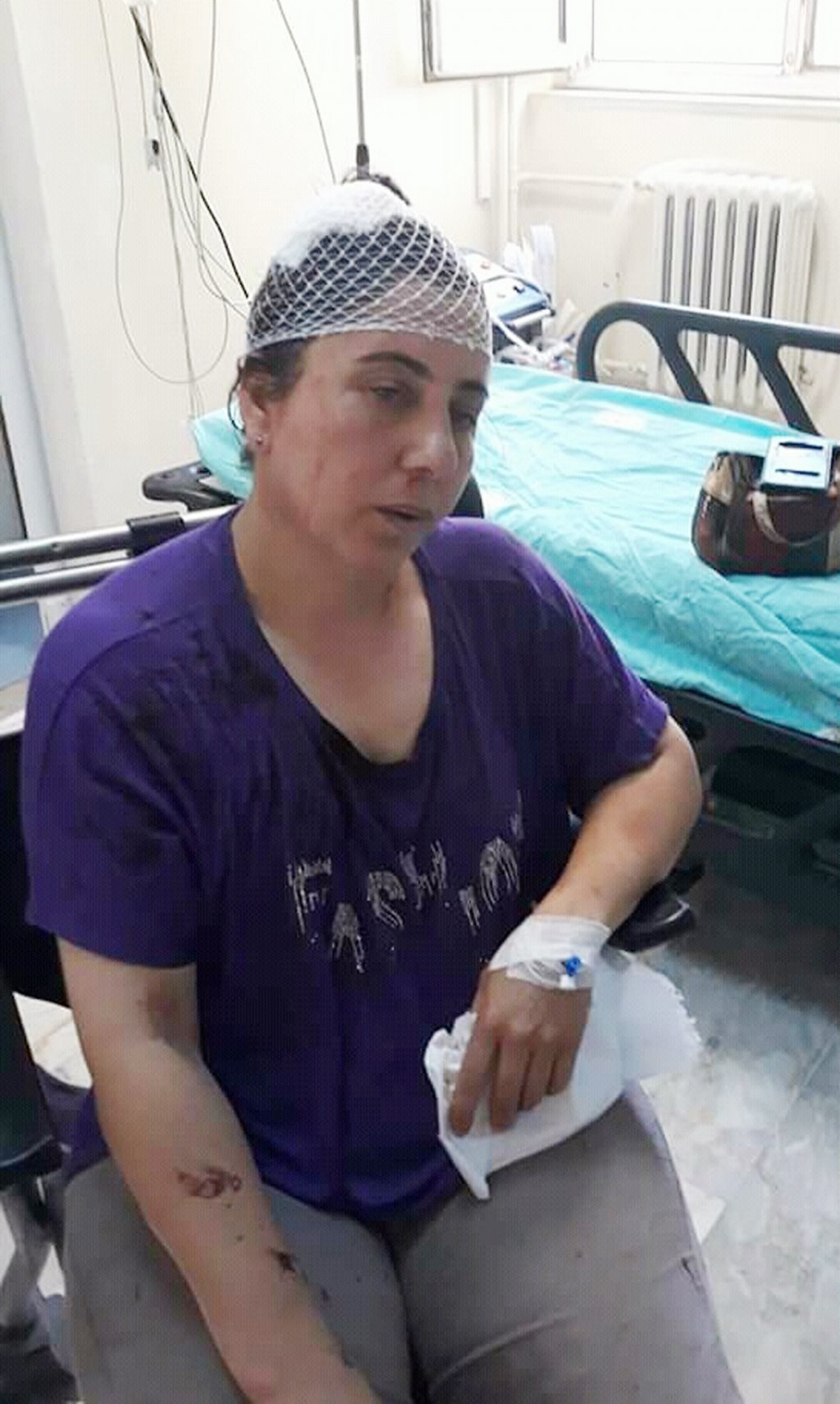 Akrabaları darbetti, sosyal medyadan yardım istedi: Ölmeden önce sesimi duyun!