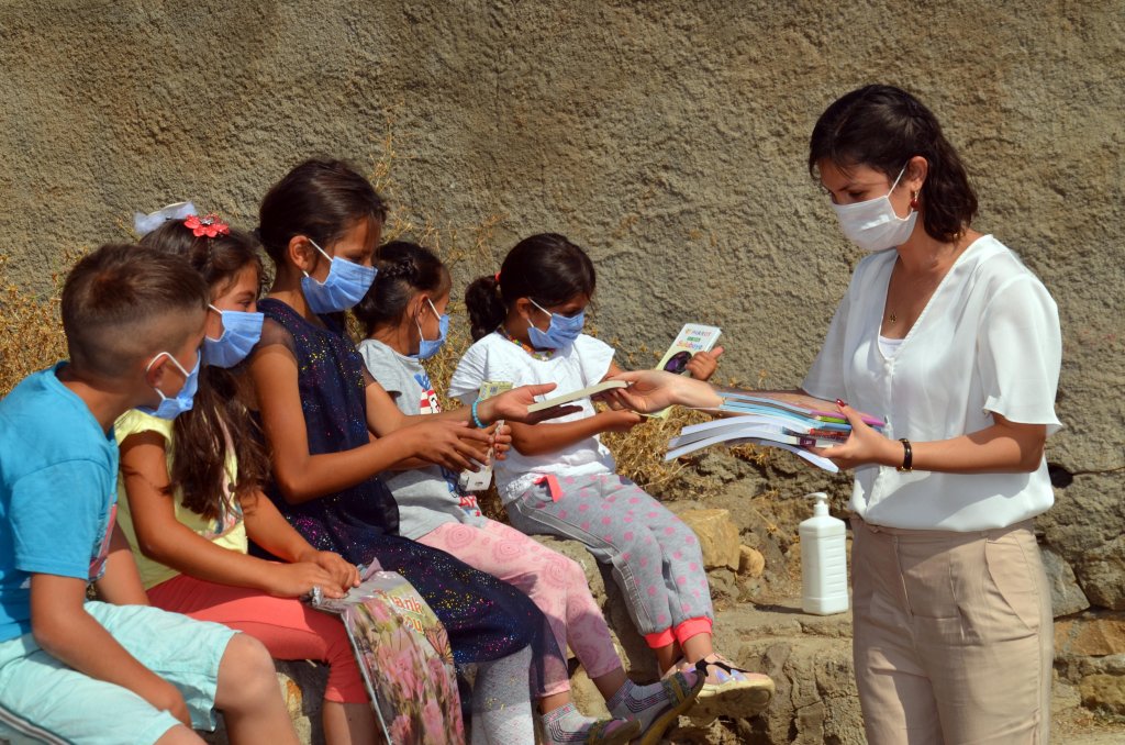 Muş'ta internet erişimi olmayan yayladaki çocuklara destek