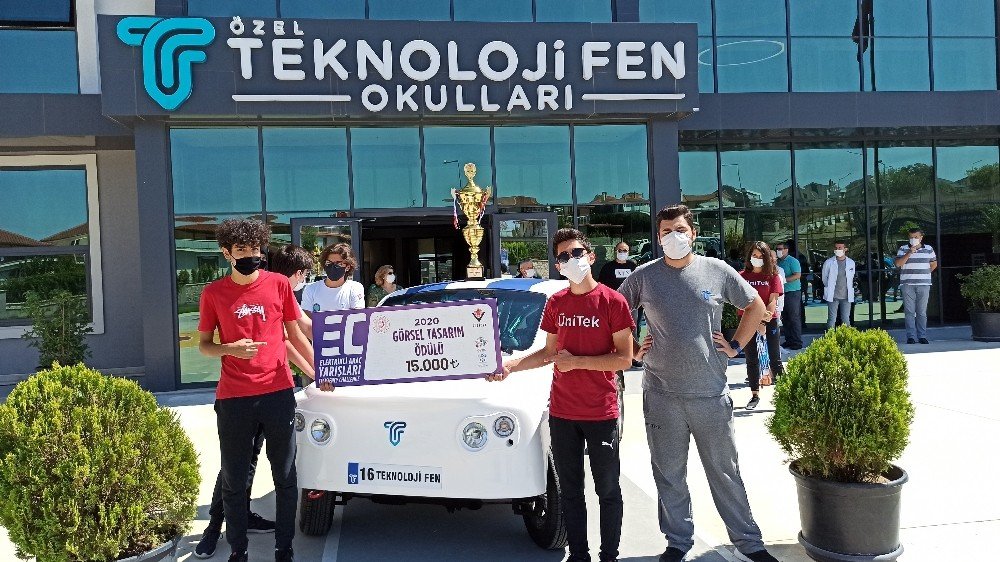 Bursa'da lise öğrencilerinden TOGG'a rakip