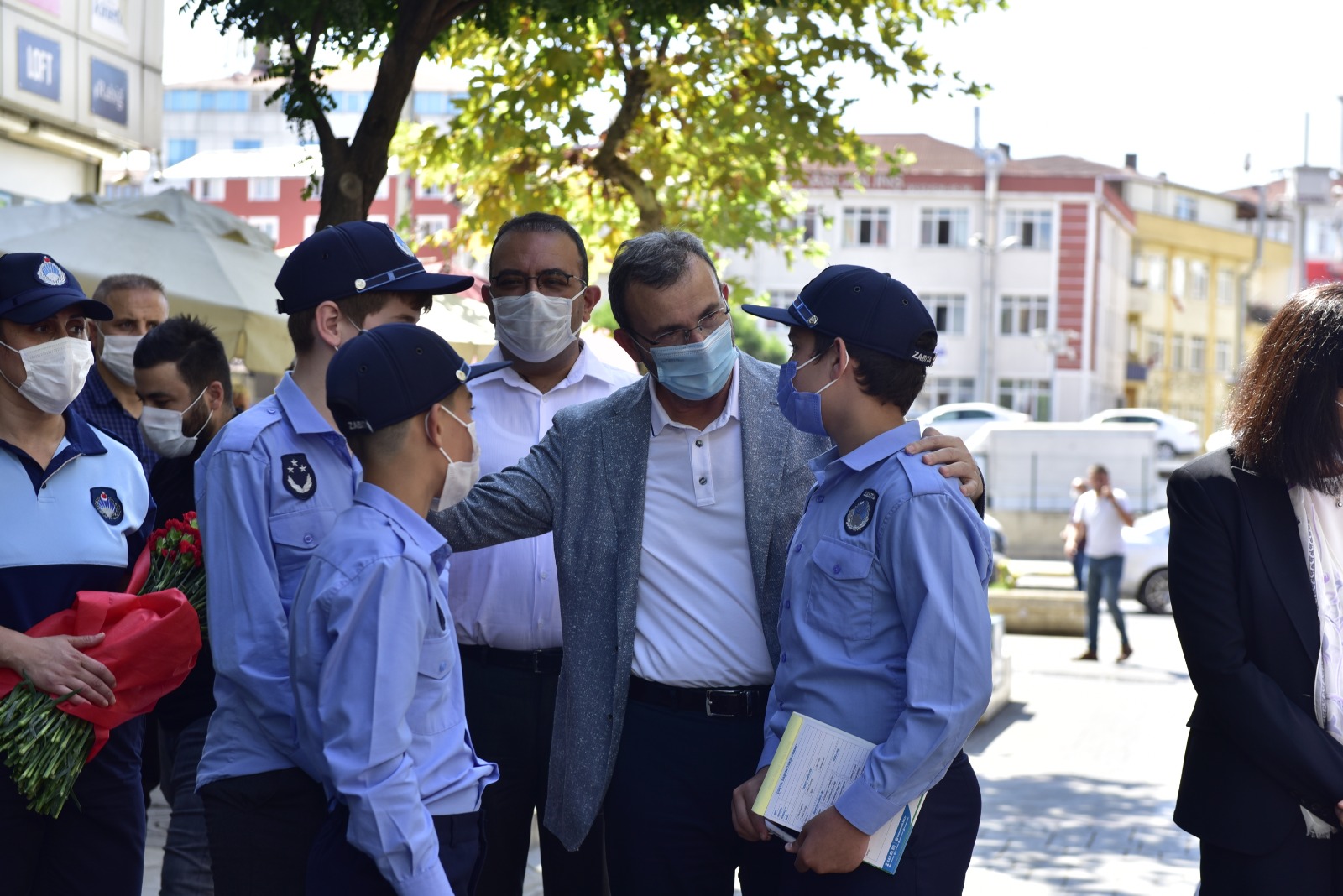 Pendik'te küçük zabıtalardan büyük koronavirüs denetimi!