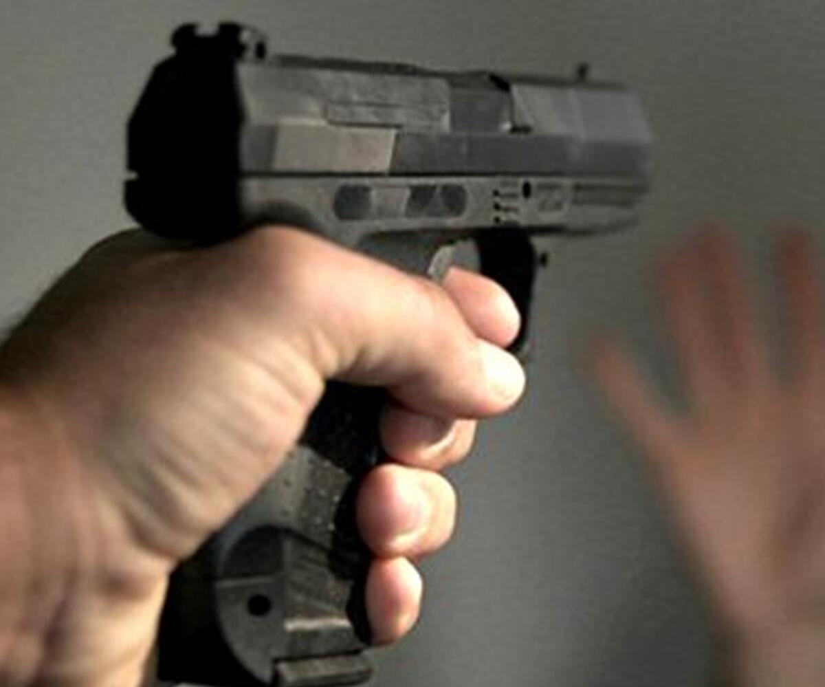 Şarj aleti kavgası ölümle bitti