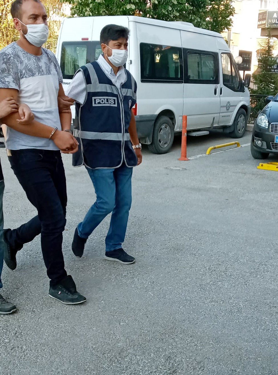 Afyonkarahisar'da 8 kişinin karıştığı kavgada 1 ölü