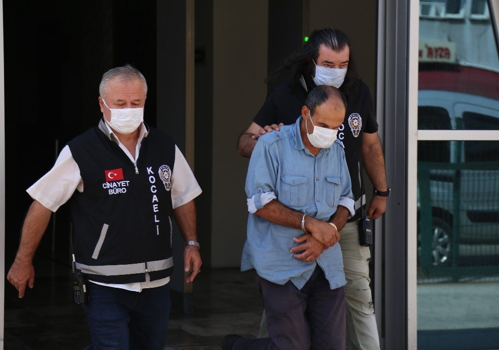 Eşinin cep telefonu, iş arkadaşı tarafından öldürülmesine neden oldu