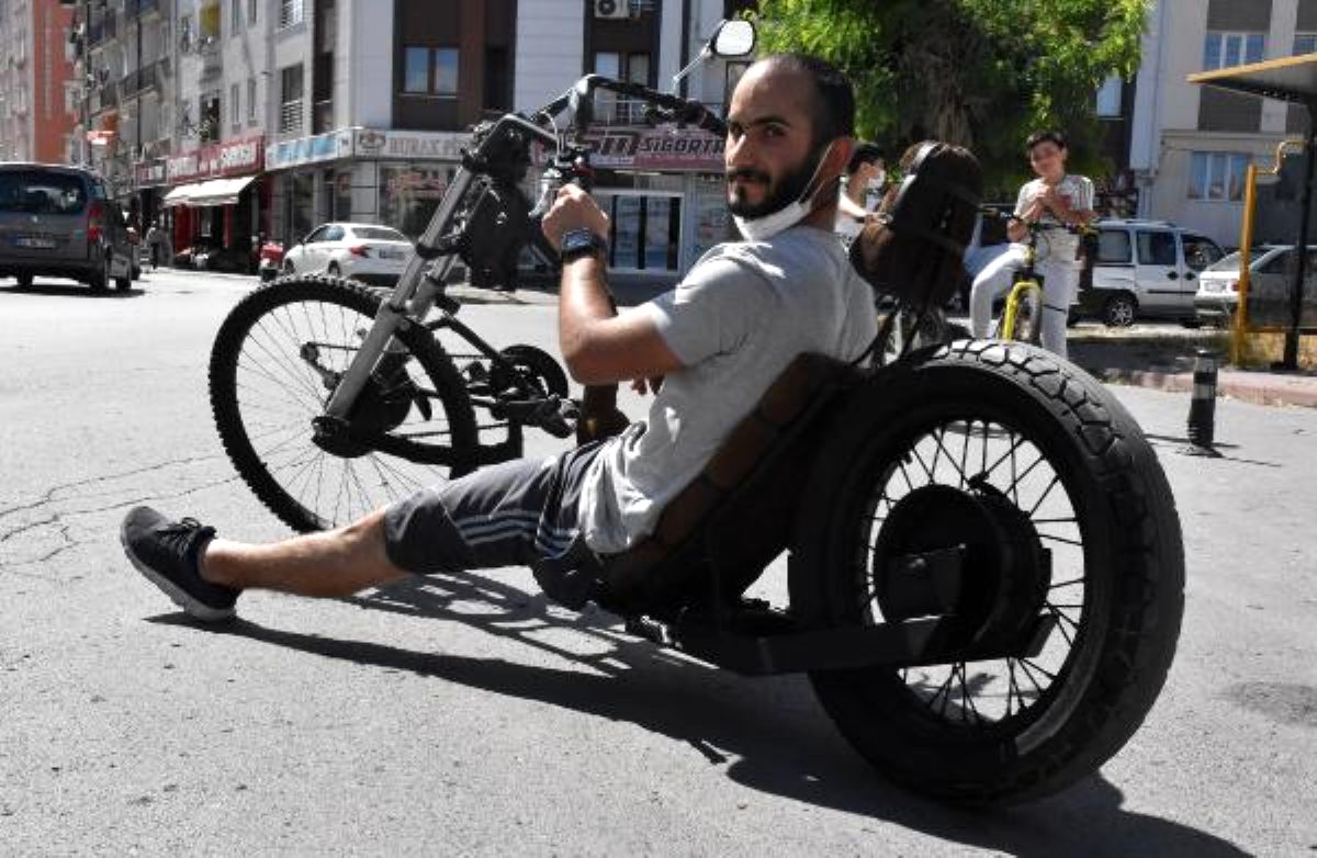 Tasarladığı bisikletle, yollarda ilgi odağı oldu