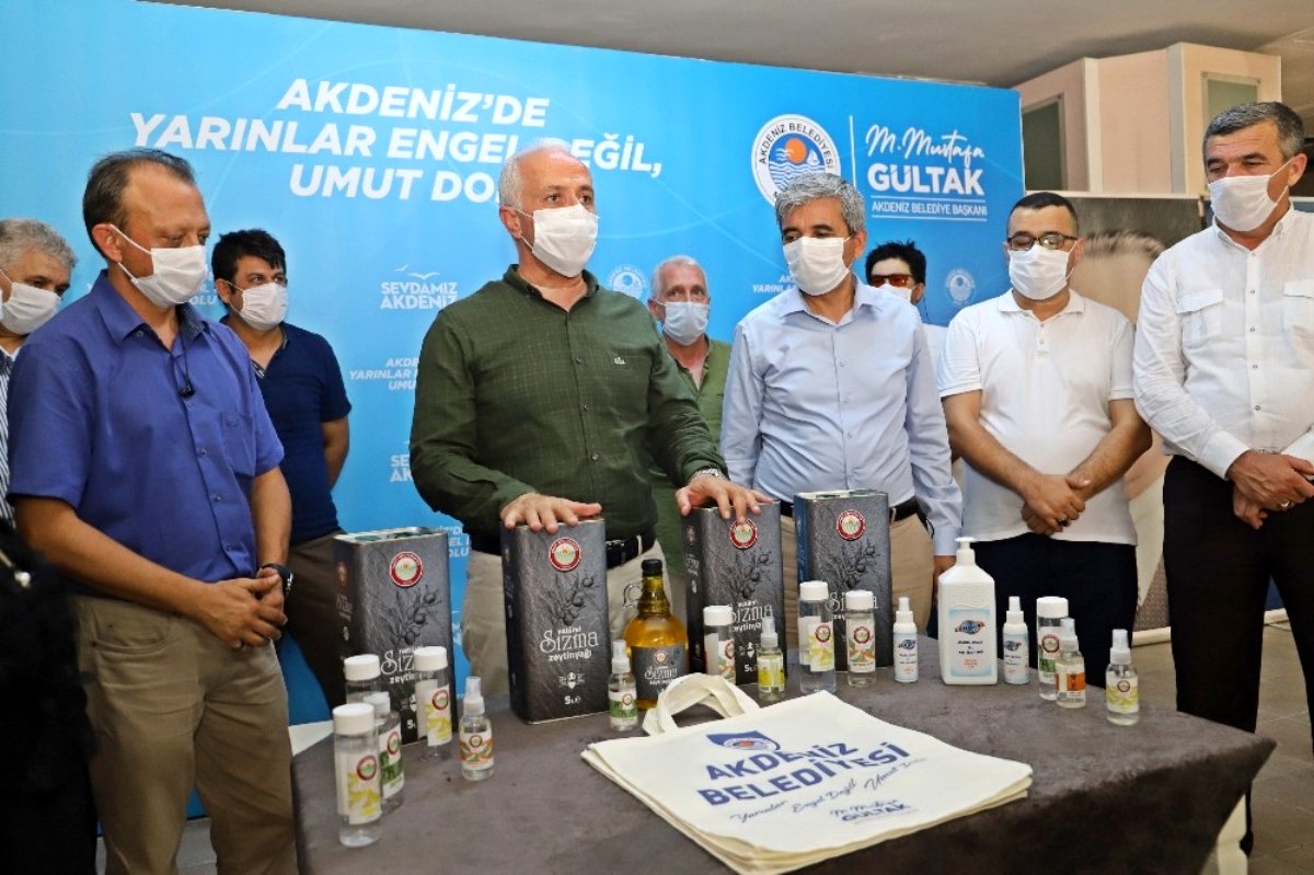 Mersin'de, Üretim ve Pazarlama Kooperatifi Engelsiz Atölyesi umut oldu