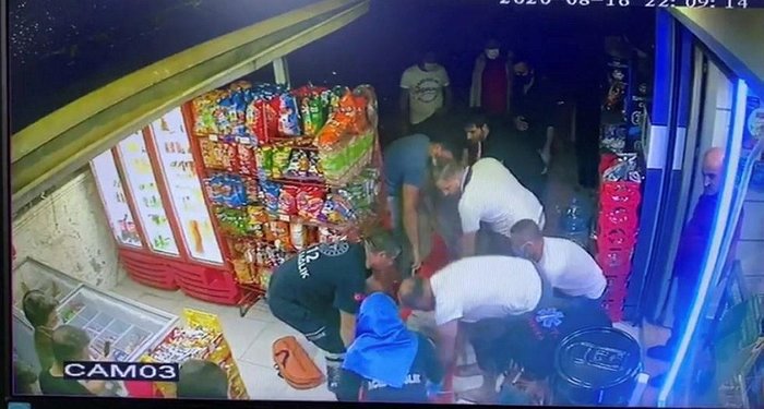 Beylikdüzü'nde bıçaklı saldırı: 1 ölü, 1 yaralı