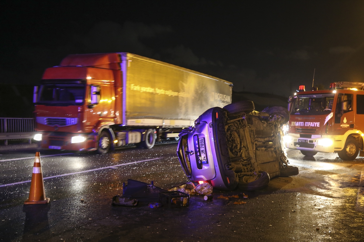 Eyüpsultan'da trafik kazası: 3 kişi yaralandı!