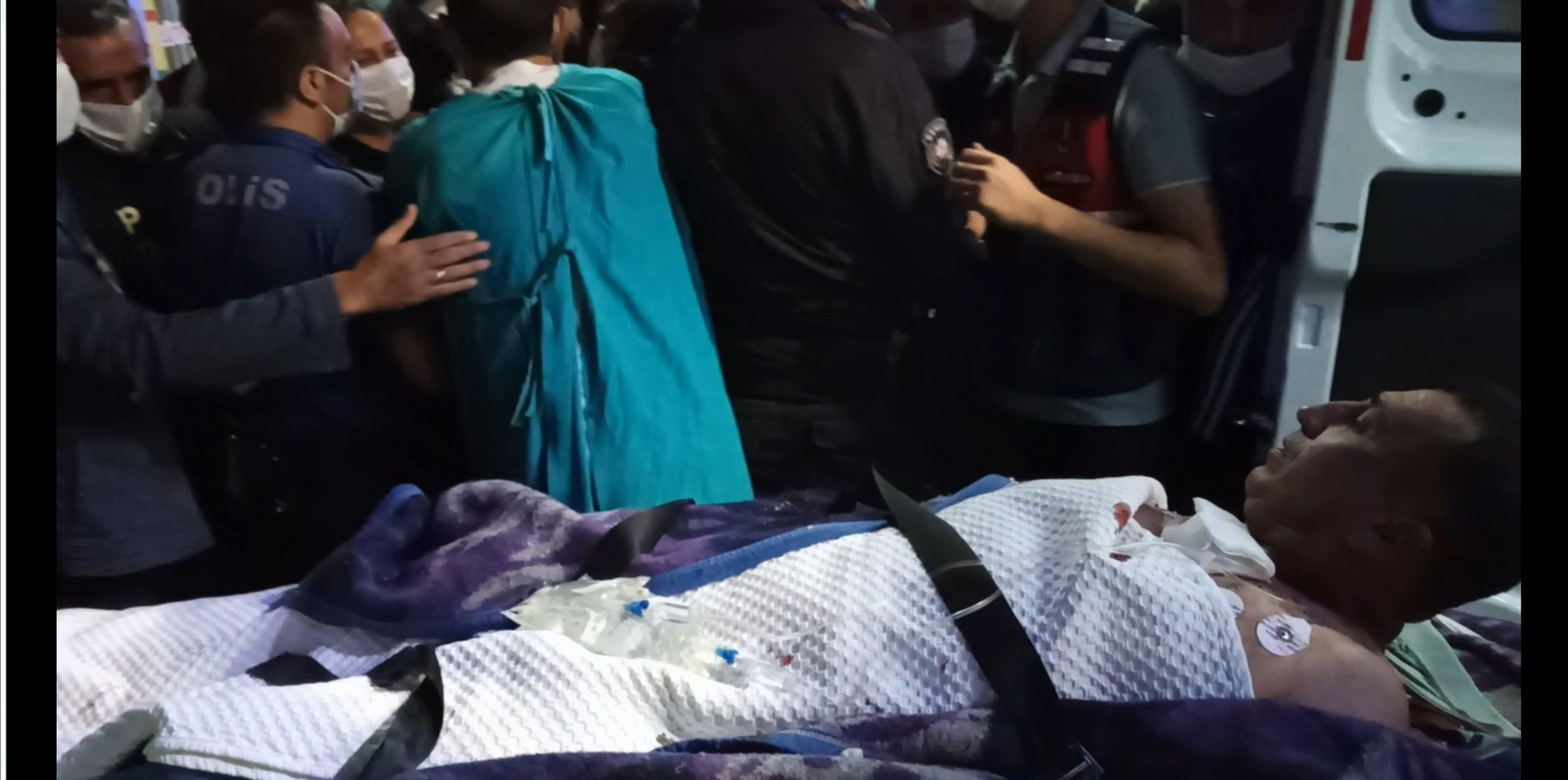 Kahvehanede çıkan tartışma kanlı bitti: 2 ölü, 1 yaralı