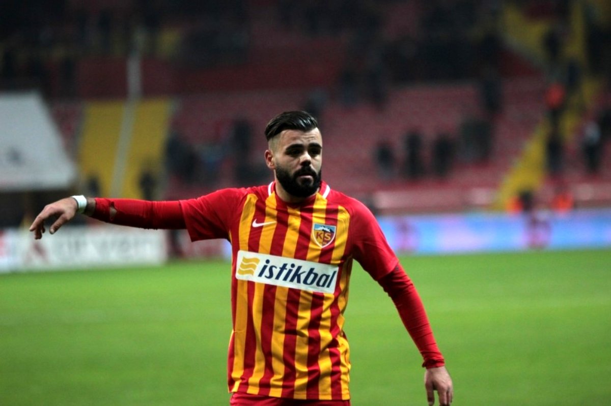 Hasan Hüseyin Acar, Galatasaray'a geliyor!