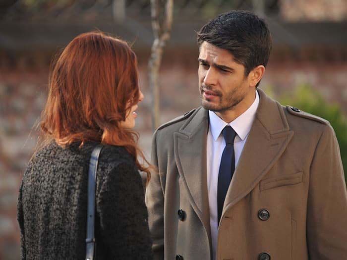 Bizim Hikaye filminin konusu nedir? Oyuncuları kimler? Nerede çekildi?