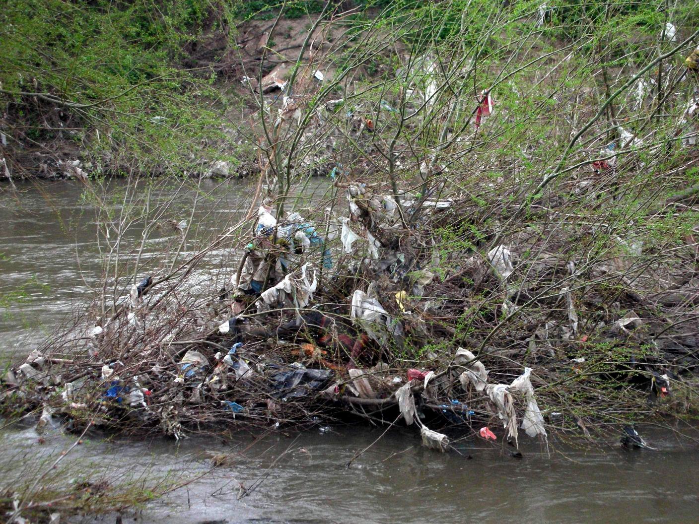 Tunceli'de araçları bulunan iki kardeşten haber alınamıyor