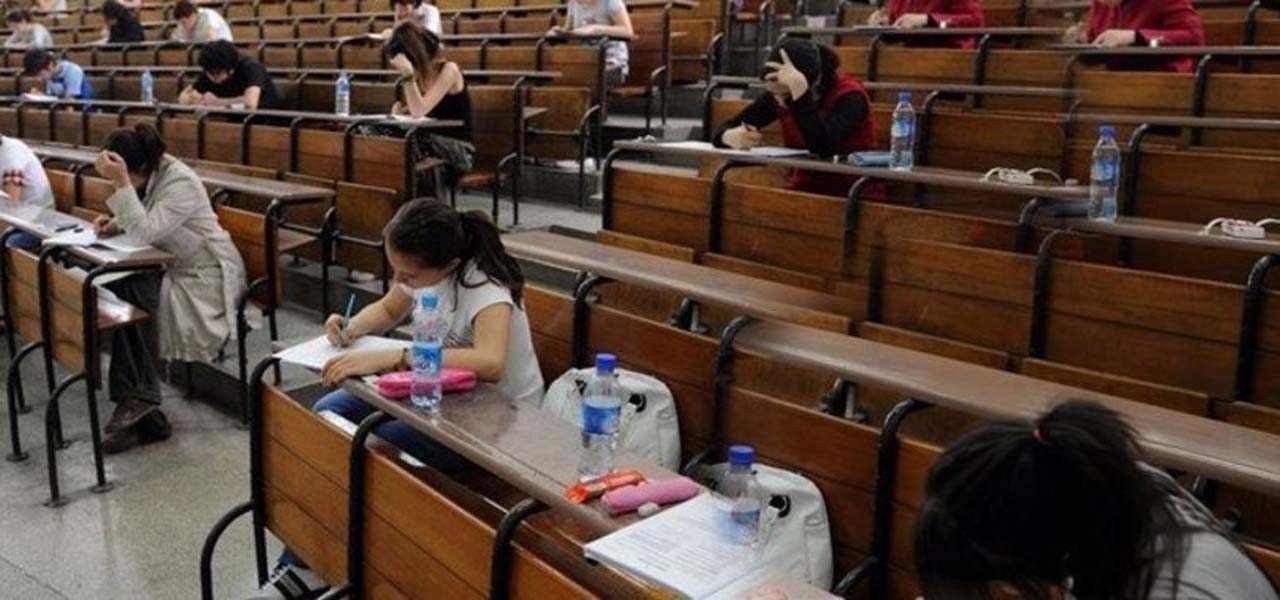 KPSS ortaöğretim (lise) başvuruları ne zaman 2020? Başvurular nasıl yapılır? KPSS ortaöğretim (lise) başvurularına az bir süre kaldı. Başvurular 15 gün sürecek. İşte KPSS ortaöğretim (lise) başvuru ekranı...