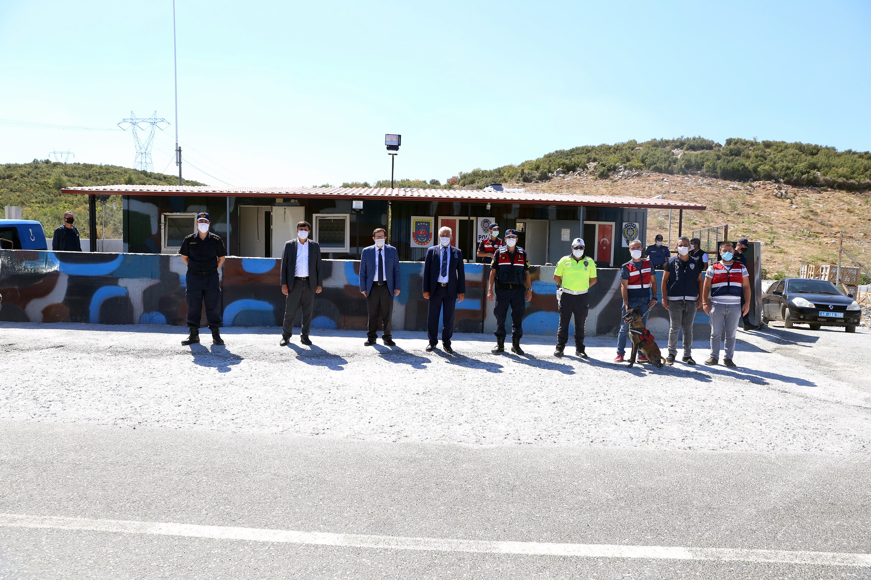 Yatağan Kaymakamı'ndan koronavirüs denetimi 