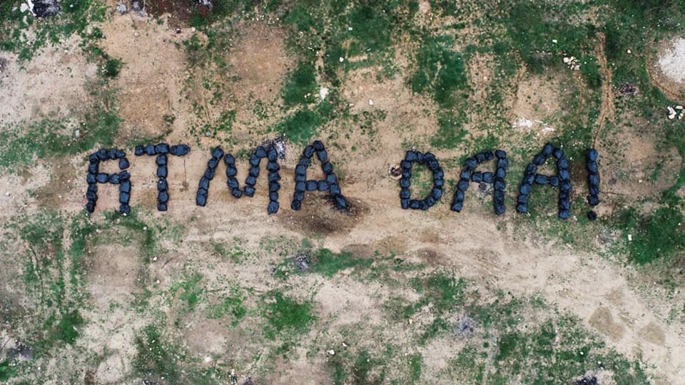 Ordu'da temizlik işçilerinden uyarı: 200 torba çöp poşetiyle Atma daa! yazıldı