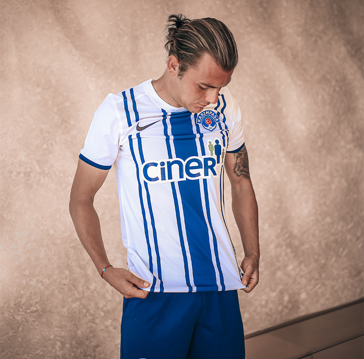 Kasımpaşa'nın yeni sezon formaları ne kadar? Kasımpaşa 2020-2021 sezonu formaları kaç TL?