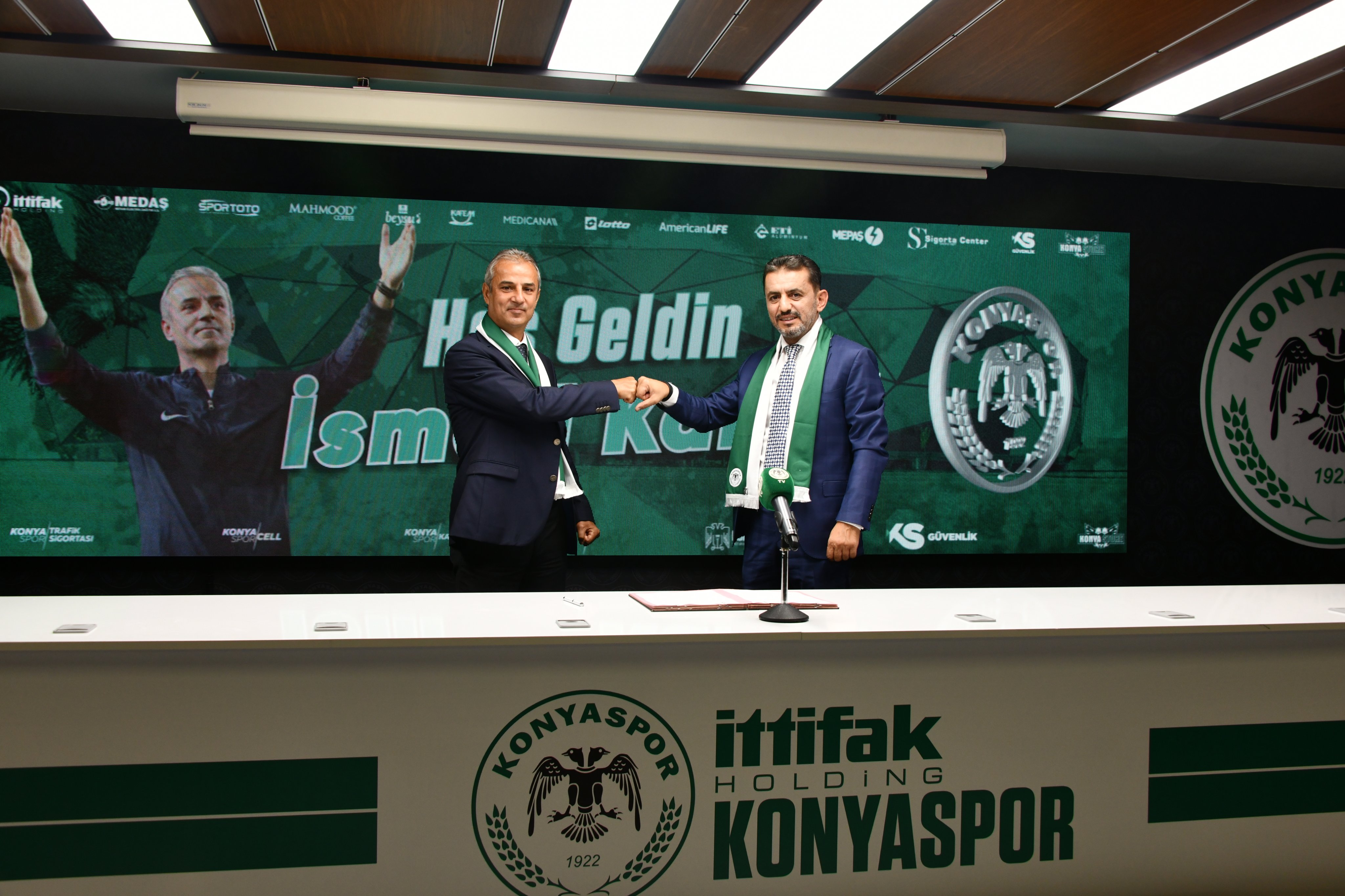 Konyaspor, İsmail Kartal ile anlaştı!