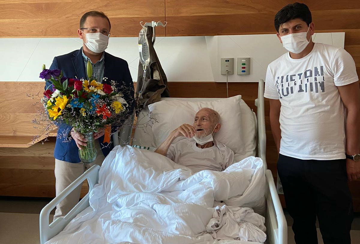 Gazeteci Osman Akkuşak hayatını kaybetti