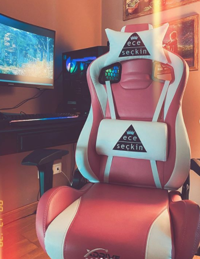 Ece Seçkin'in nişanlısı Çağrı Terlemez'den ilginç hediye! Oyun koltuğu aldı!