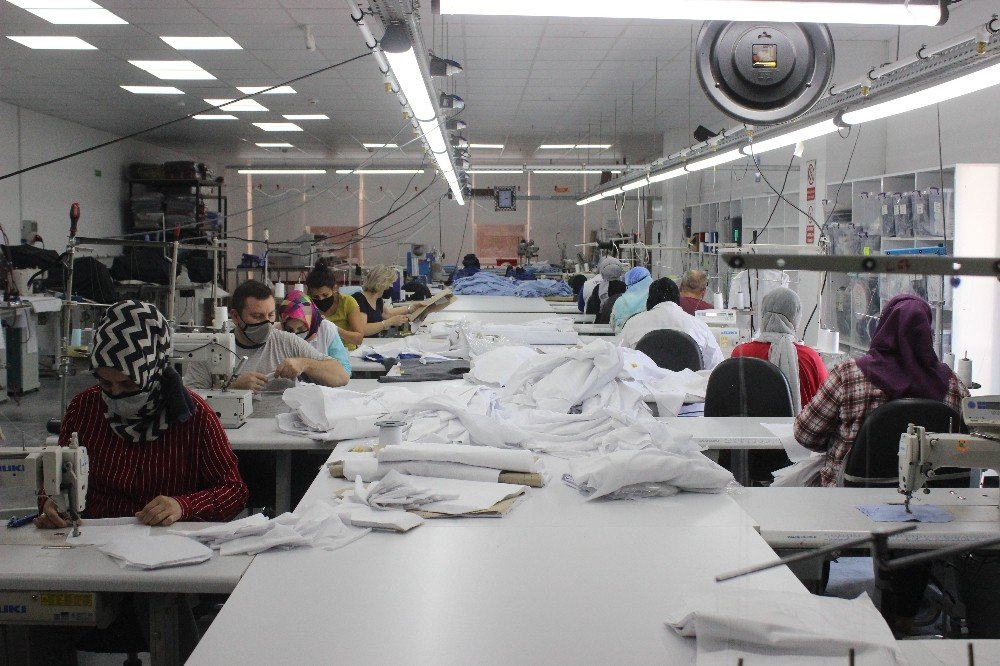 Bursa'da koronavirüsü öldüren kumaş üretildi