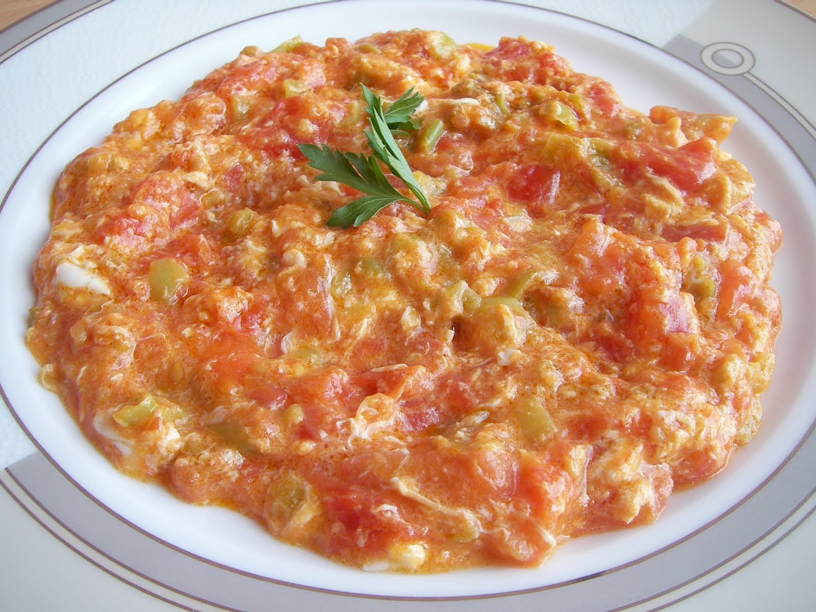Menemen tarifi, yapılışı, malzemeleri | Menemen nasıl yapılır?