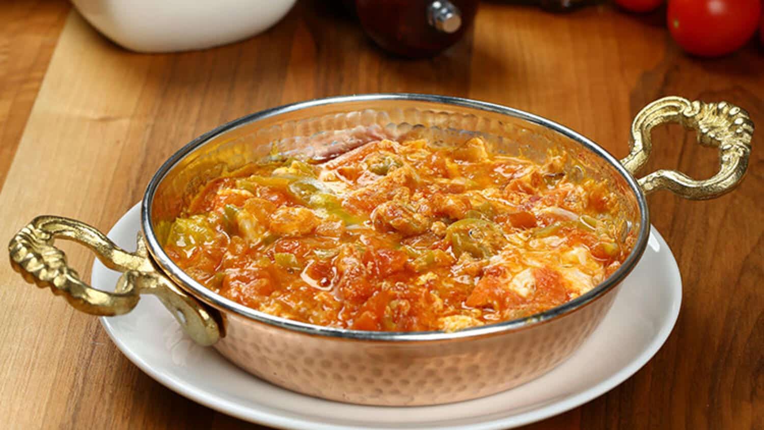 Menemen tarifi, yapılışı, malzemeleri | Menemen nasıl yapılır?