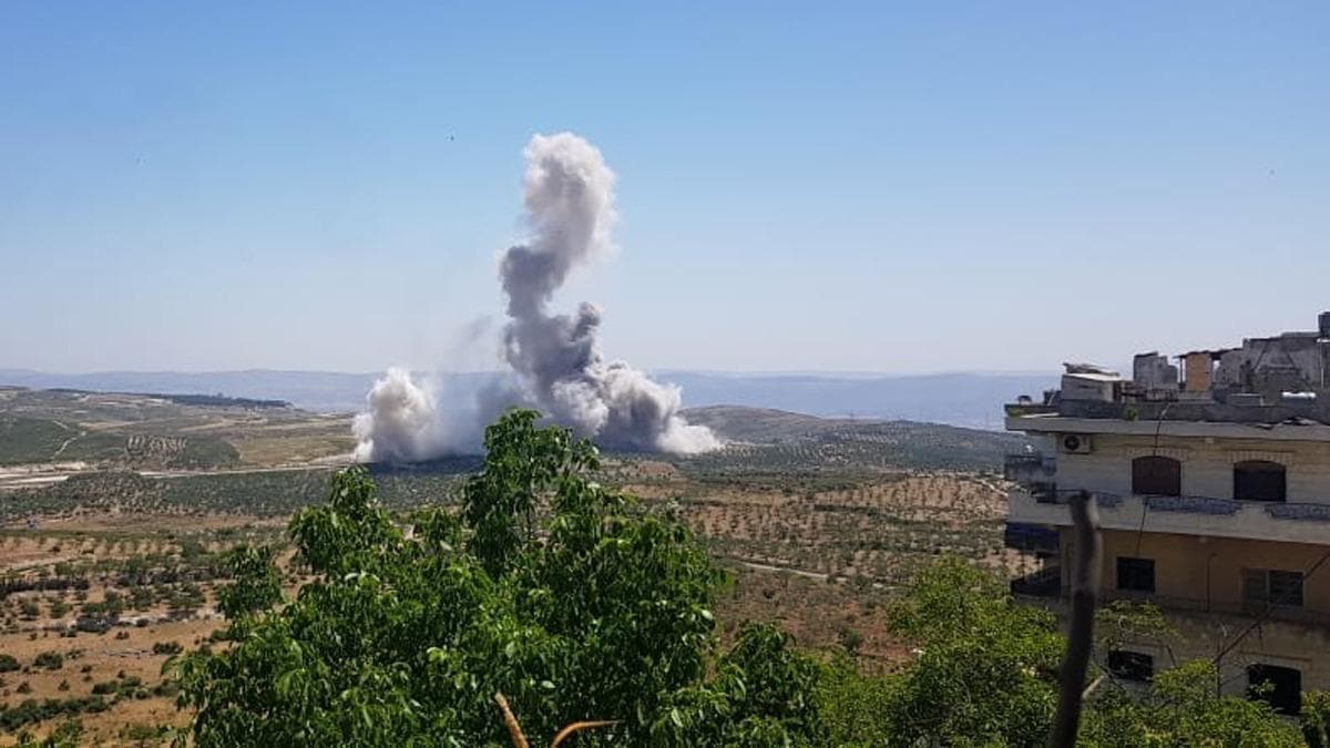 Rus savaş uçakları İdlib'e hava saldırısı düzenledi