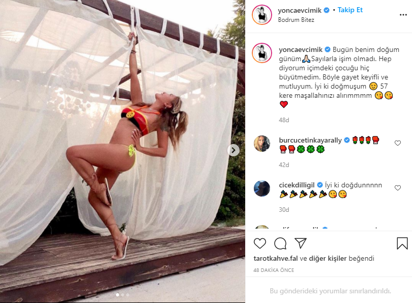 Yonca Evcimik'ten 57. yaş pozu!