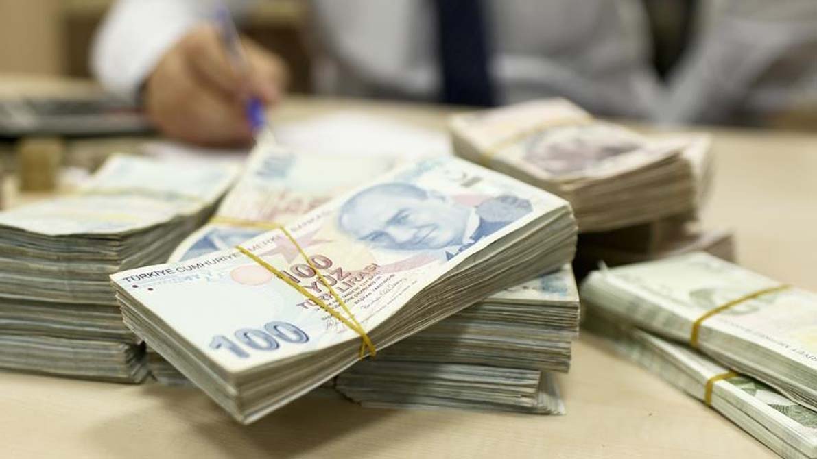 'Okulda öpüşme' davasında karar: MEB, felç kalan öğrenciye tazminat ödeyecek