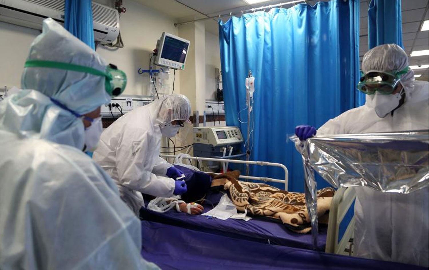 Ülkedeki ilk vakalardan biri olan 73 yaşındaki hasta, 5,5 ayın sonunda taburcu oldu