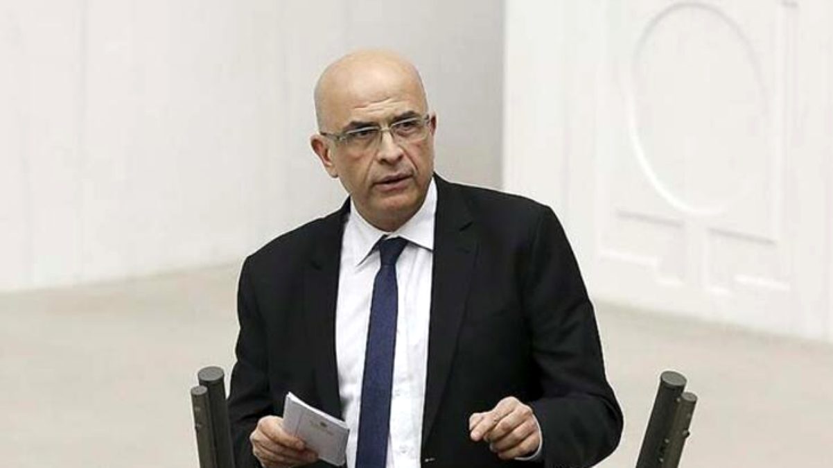 Anayasa Mahkemesinden flaş Enis Berberoğlu kararı