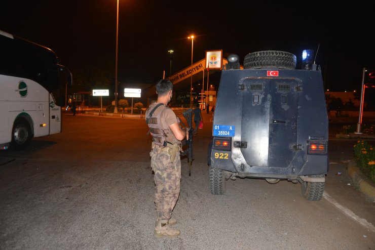 Fünye ile patlatıldı: "Bomba paniğine sebep olan valizden erkek kıyafetleri çıktı"