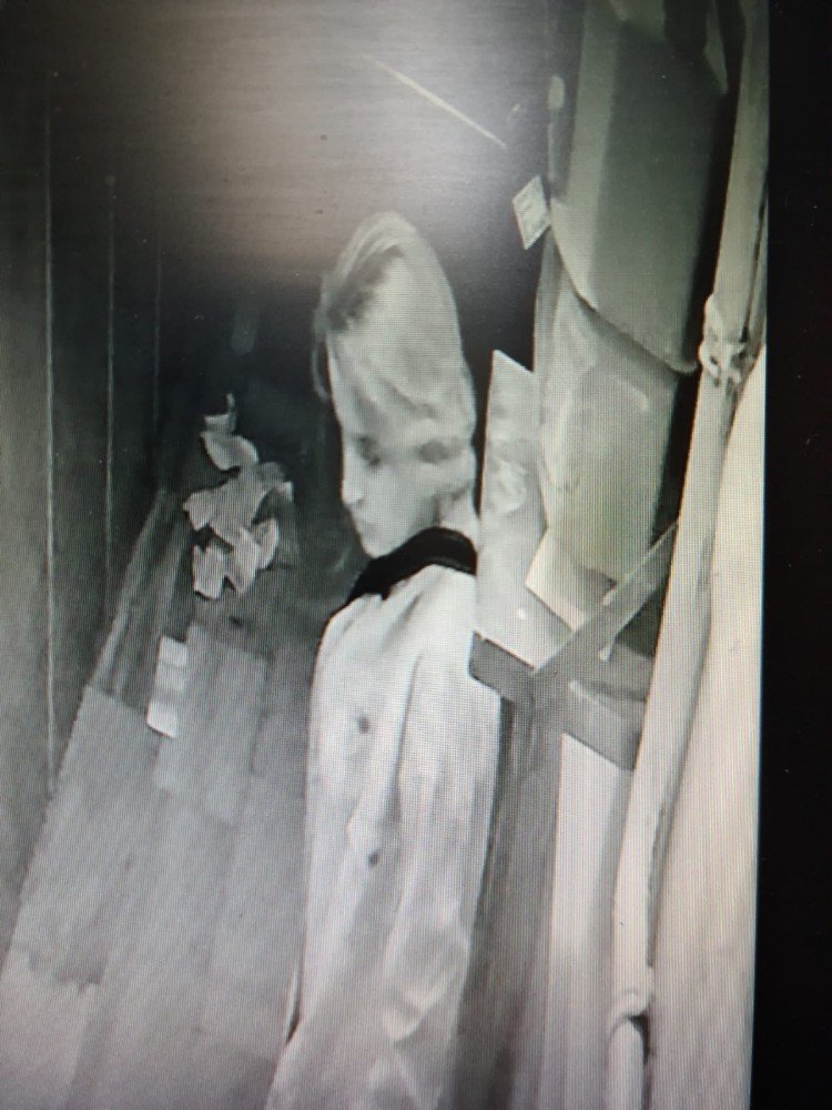 Hırsızı, elindeki ay yıldızlı dövme ele verdi 