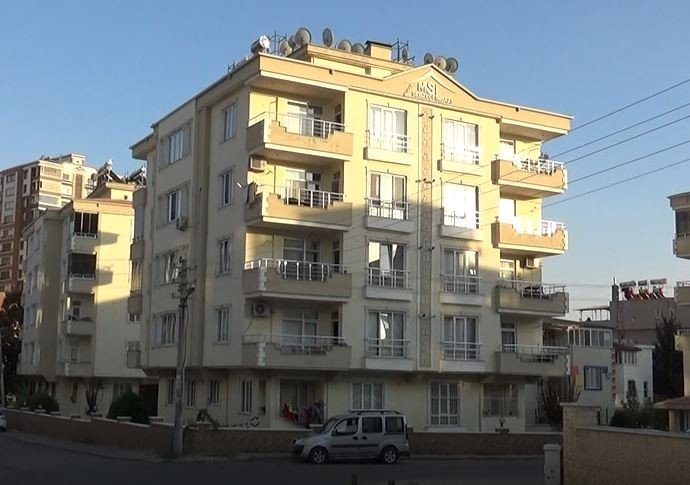Gaziantep'te balkondan düşen kadının ailesinden cinayet iddiası