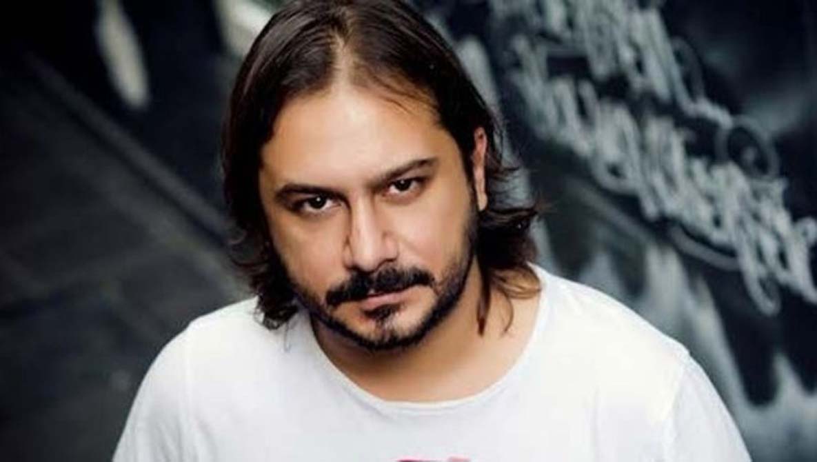 Emrah Serbes, 1 milyon 400 bin lira manevi tazminat ödeyecek