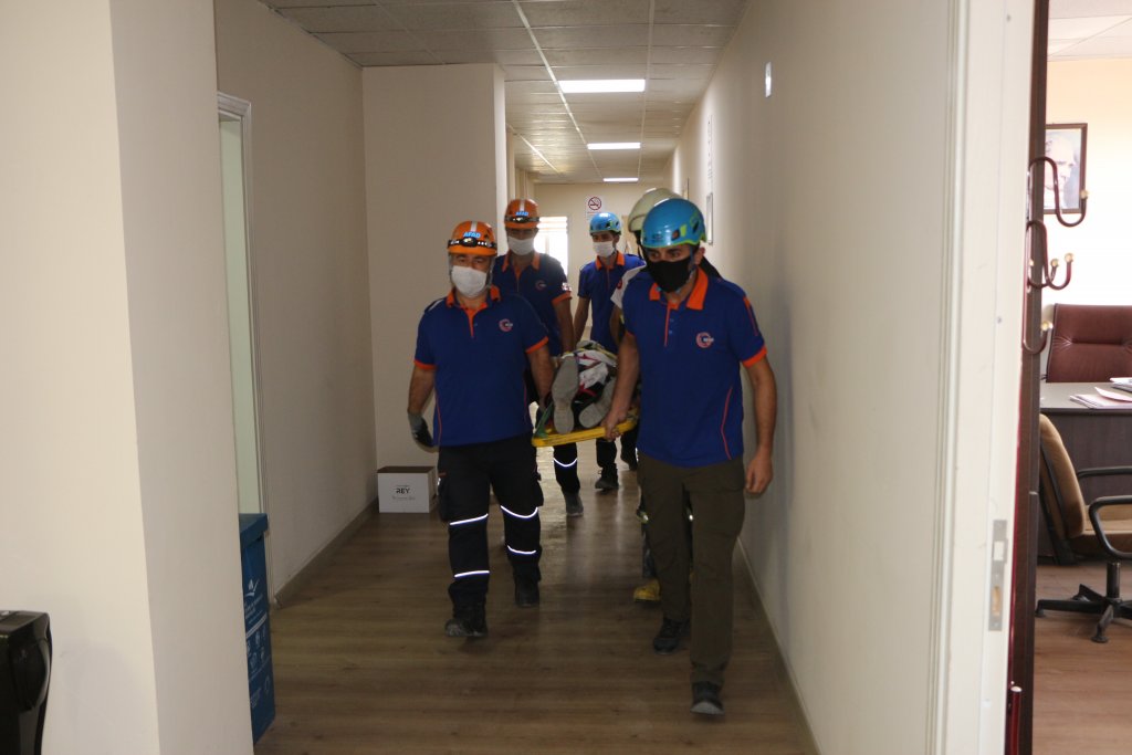 PTT binasında 80 kişiyle soygun tatbikatı