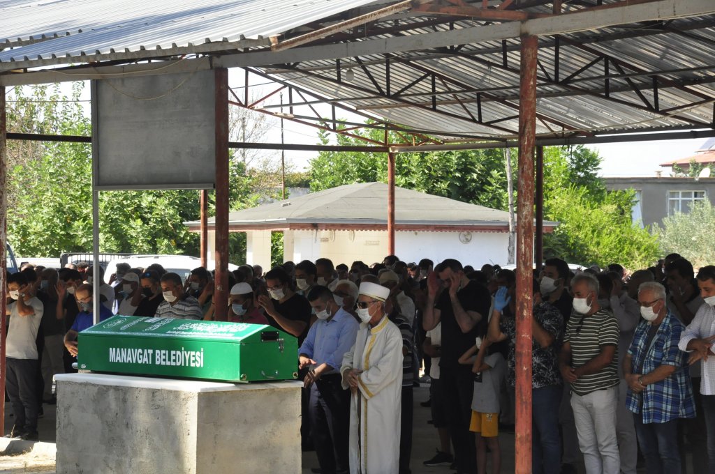 2 çocuk annesine yapılan cerrahi müdahale, organ yetmezliğinden öldürdü