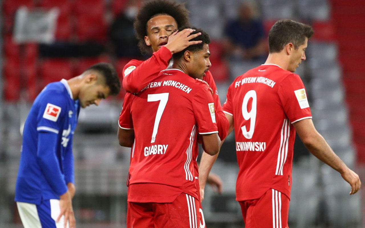 Bayern Münih'ten Schalke 04 karşısında tarihi galibiyet: 8-0