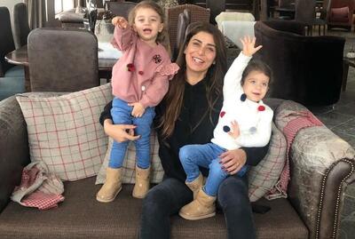 Ebru Şancı kendi sütünü yüzüne sürdüğünü açıkladı!