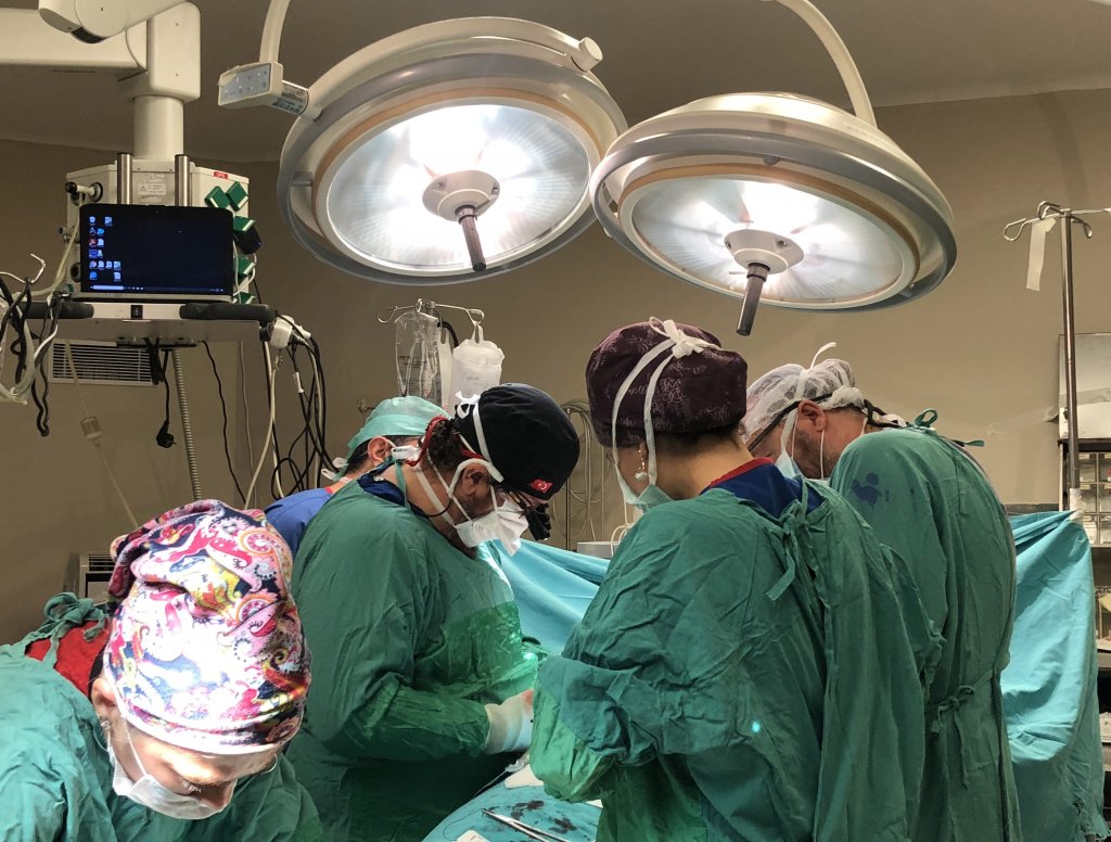 Ölüme beş kala, doktorların çabasıyla kurtuldu