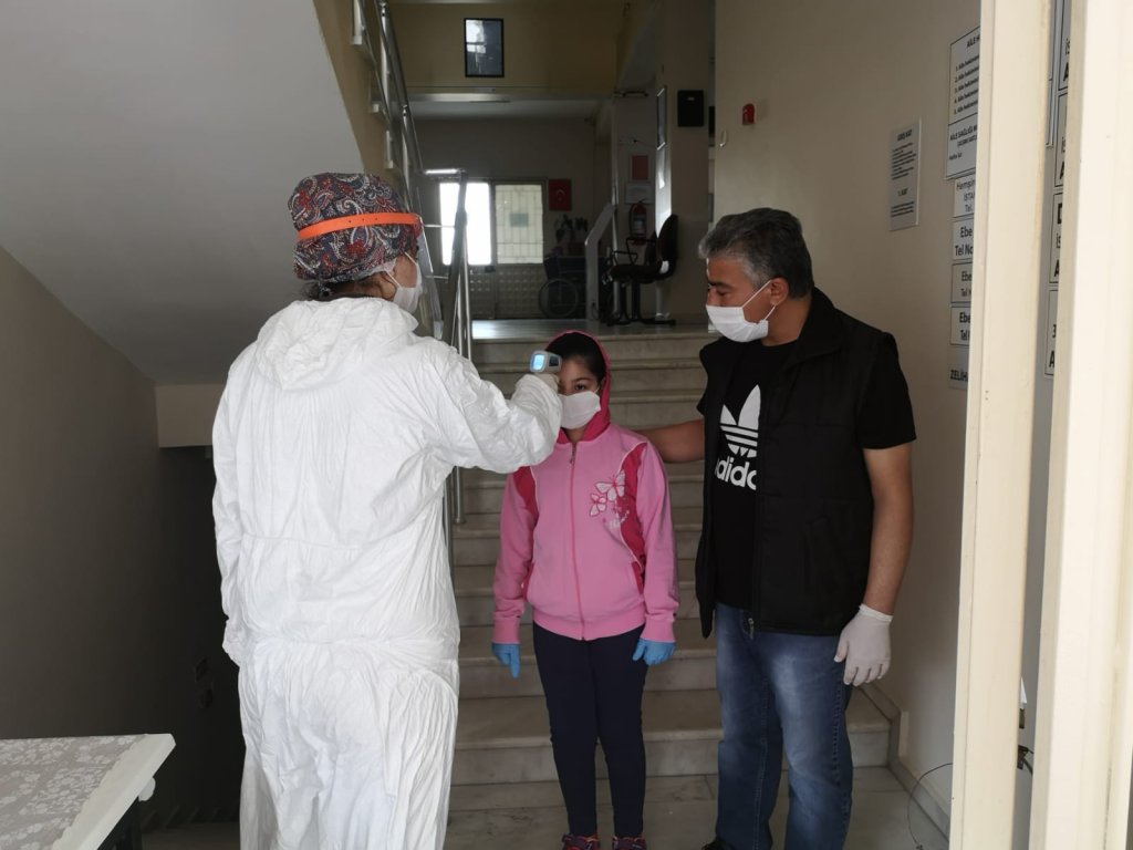 Bu yıl aşı okulda değil aile hekimliğinde yaptırılacak