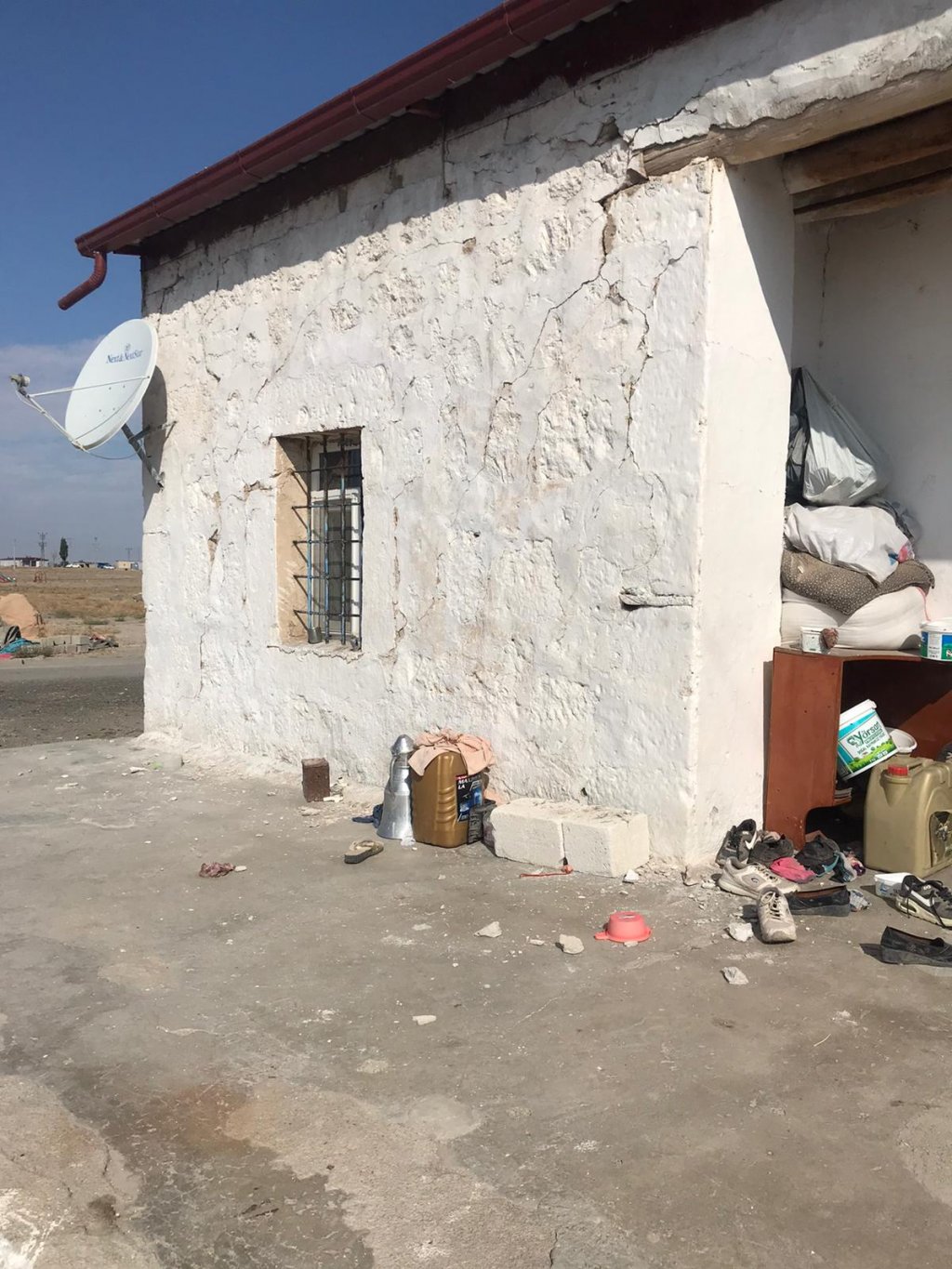 Niğde depremi Konya'yı da sarstı: 10 ev hasar gördü