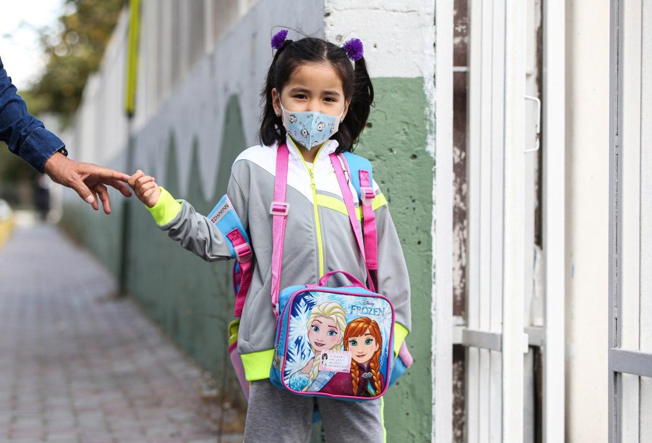 Yüzyüze eğitim başladı: Anasınıfı ve ilkokul birinci sınıf öğrencileri okulda