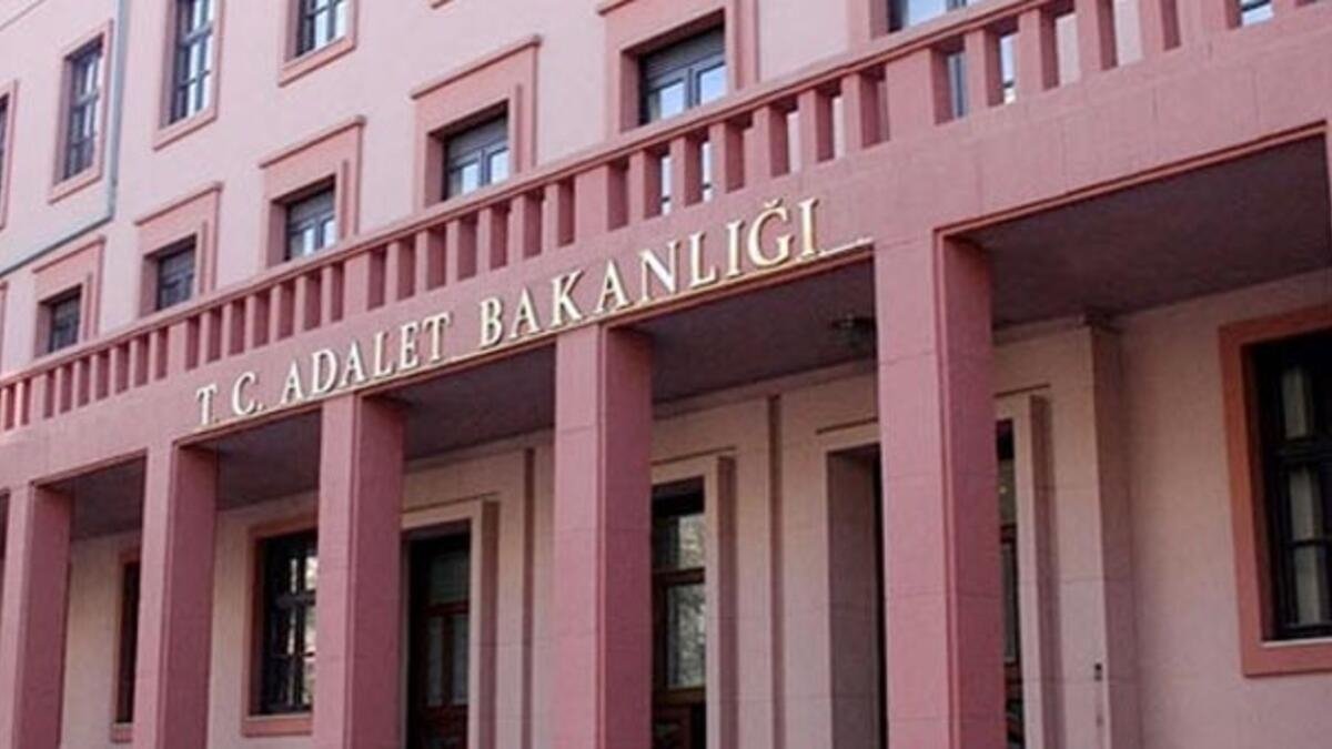 Bakan Gül, Adalet Akademisi Uygulama Adliyesi'nin açılışında konuştu