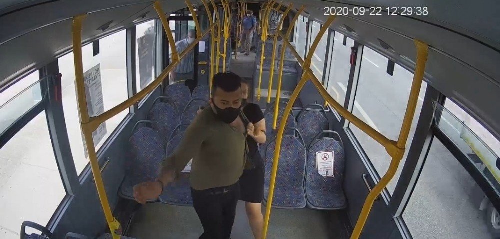 Otobüsteki maske kavgası kanlı bitti