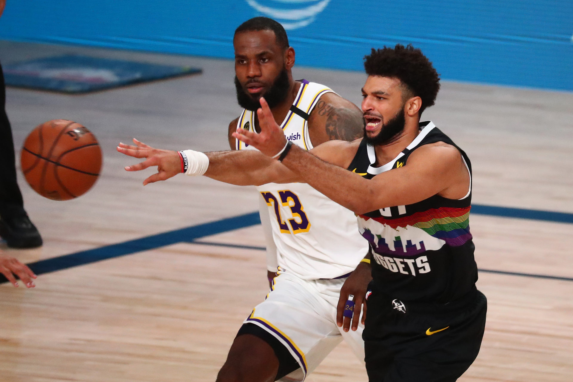 NBA finalinde Denver, Lakers'ın seriyi 3-0'a getirmesine izin vermedi!